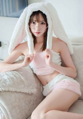 图书馆女友樱花动漫