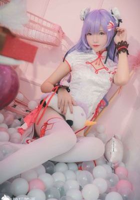 善良的女秘书的目