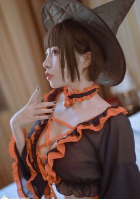 年轻大胸女教师3