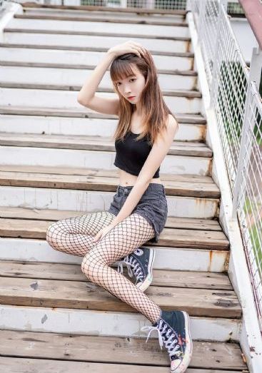 女秘书的条件在线观看