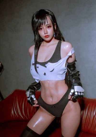 叶罗丽光浮尘