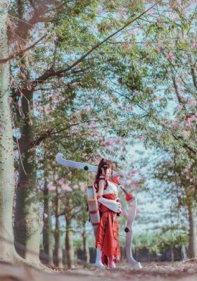 朋友年轻的妈妈