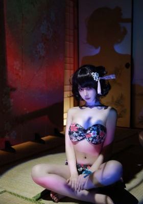动漫美女被狂摸下部羞羞